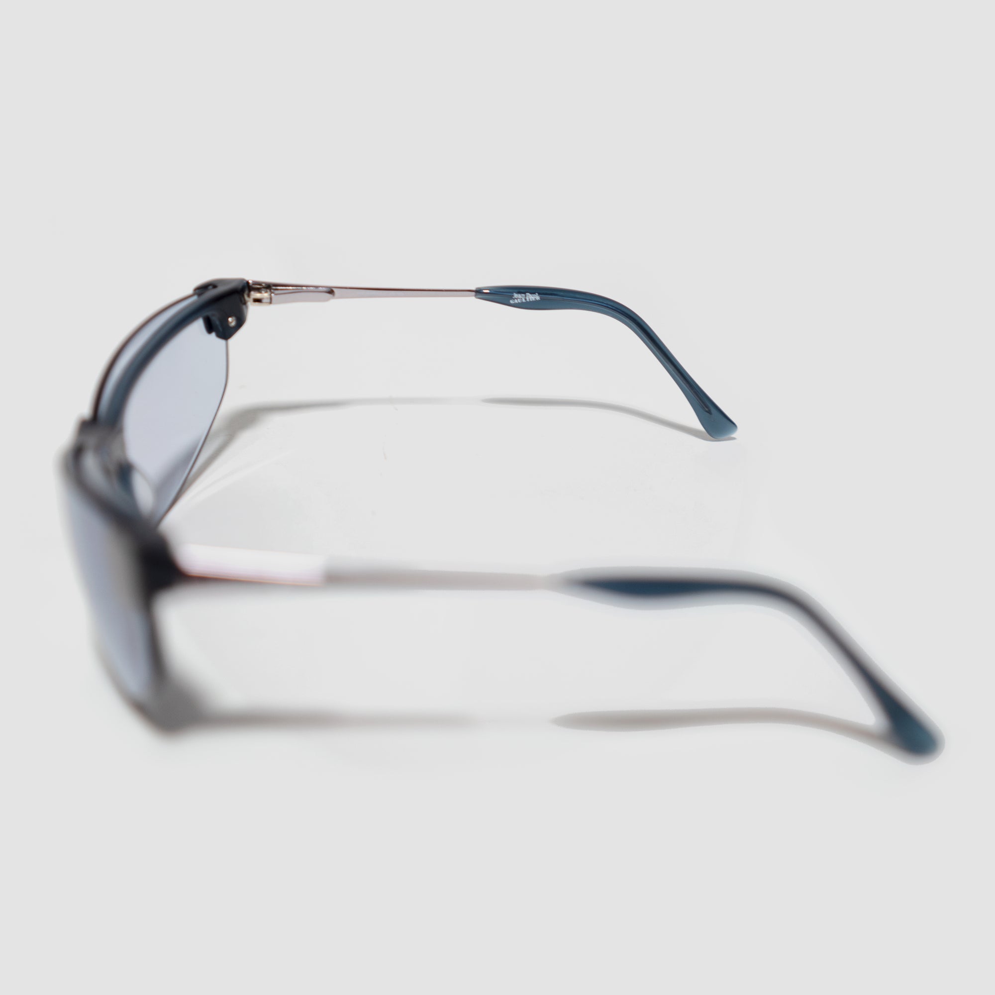 56-0034 Semi-Rimless Visor Sunglasses