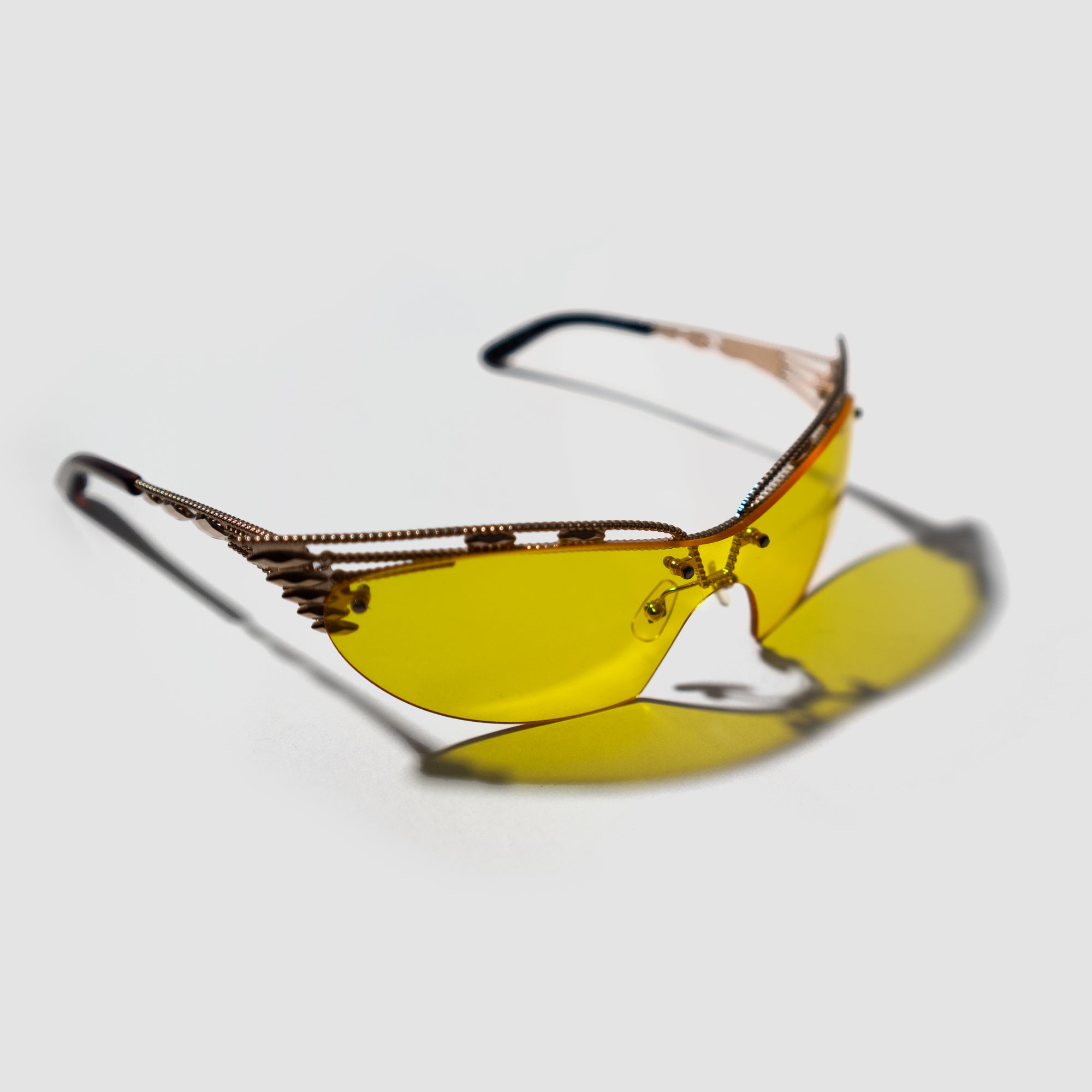 56-0071 Sparkle Lashes Sunglasses (yellow/gold)